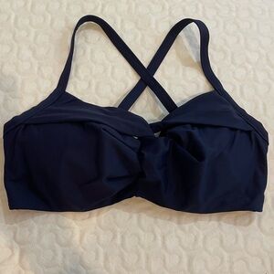 Athleta 32D/DD Twist Up Bikini Top Navy Blue 386376 Swim 32D 32DD Beach Summer